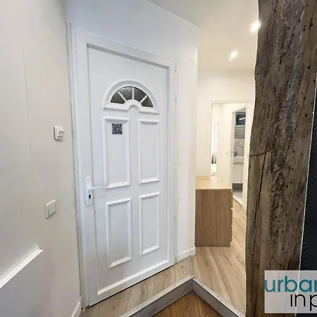 Urban Flat 24 - Charming Home In Paris-2